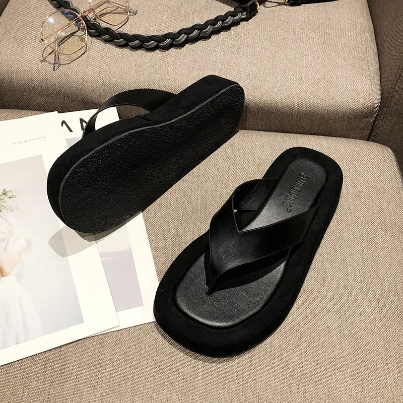 Belle Thick Bottom Slides