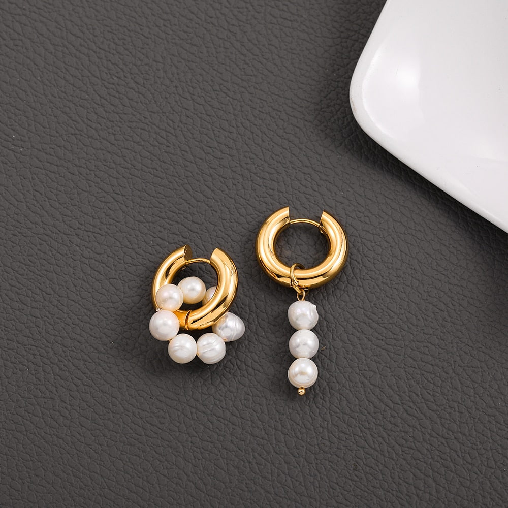 Belle Pearls Earrings