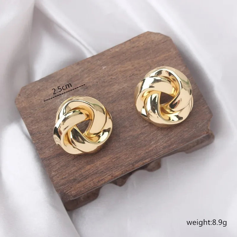 Belle Sevtwist Earrings