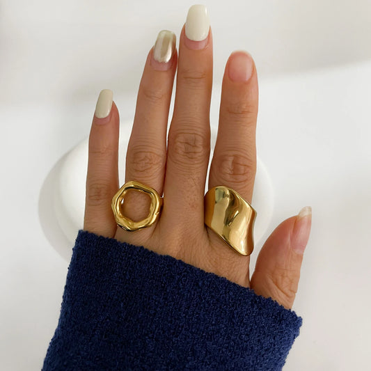 Belle Peri Rings