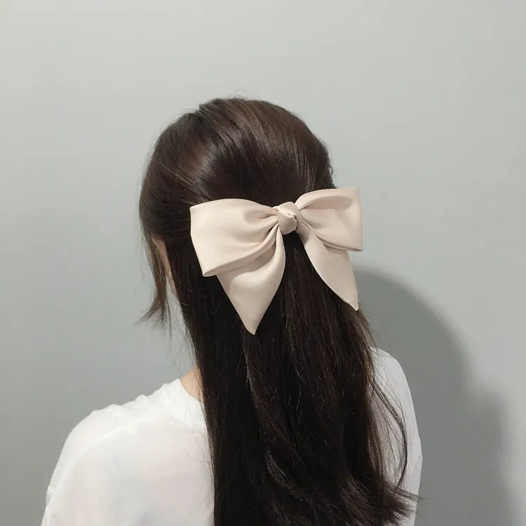 Belle Satin Bow Hairpin