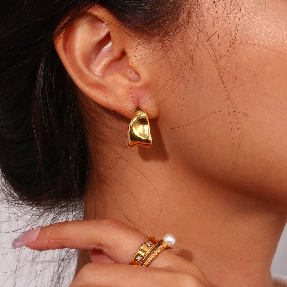 Belle Gold Hoop Earrings