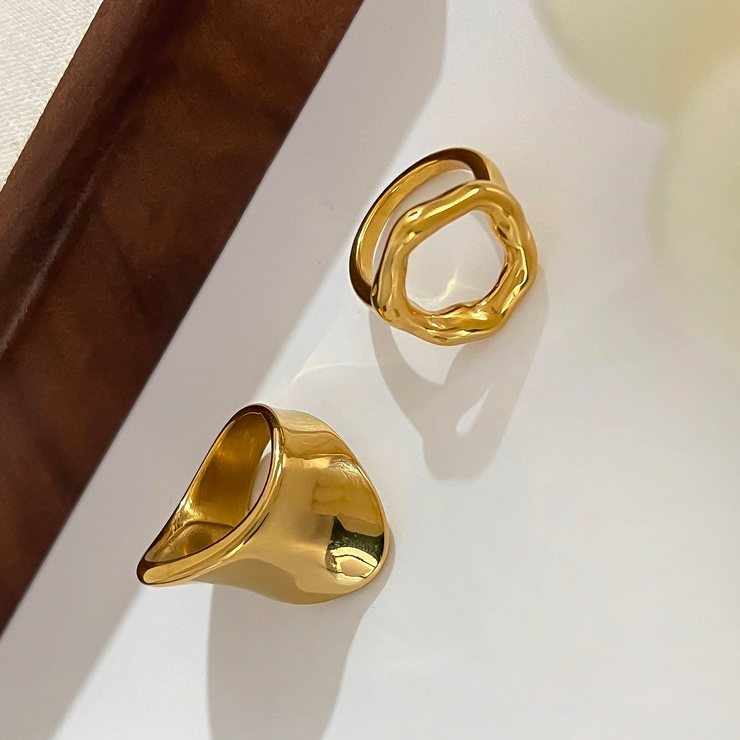 Belle Peri Rings