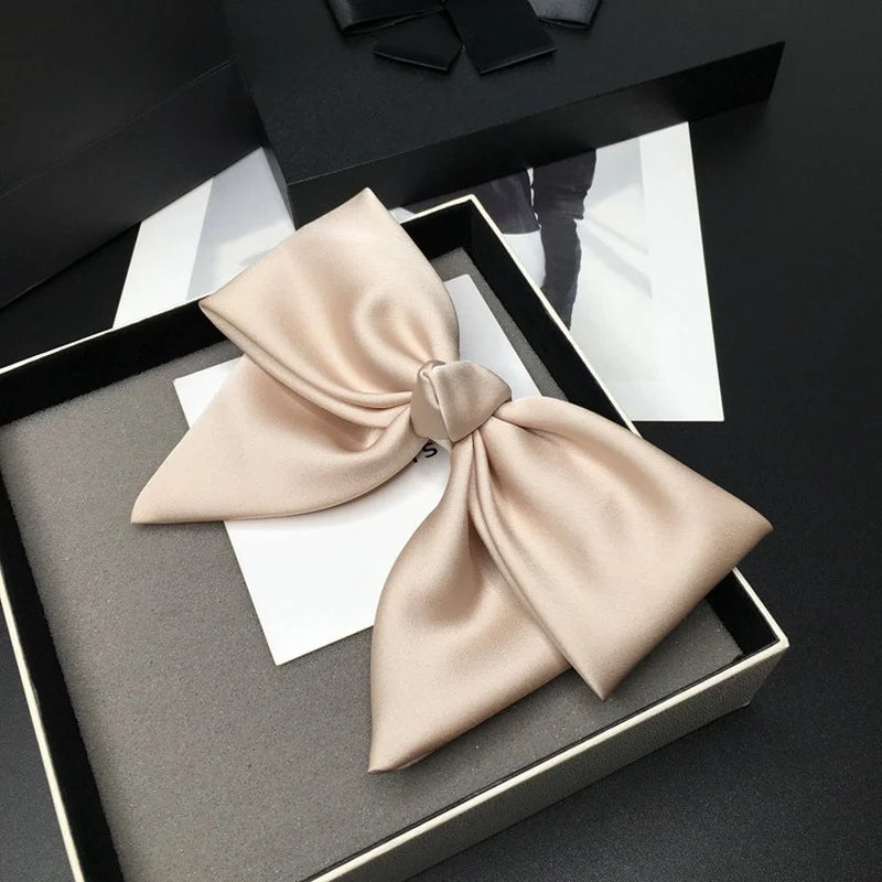 Belle Satin Bow Hairpin